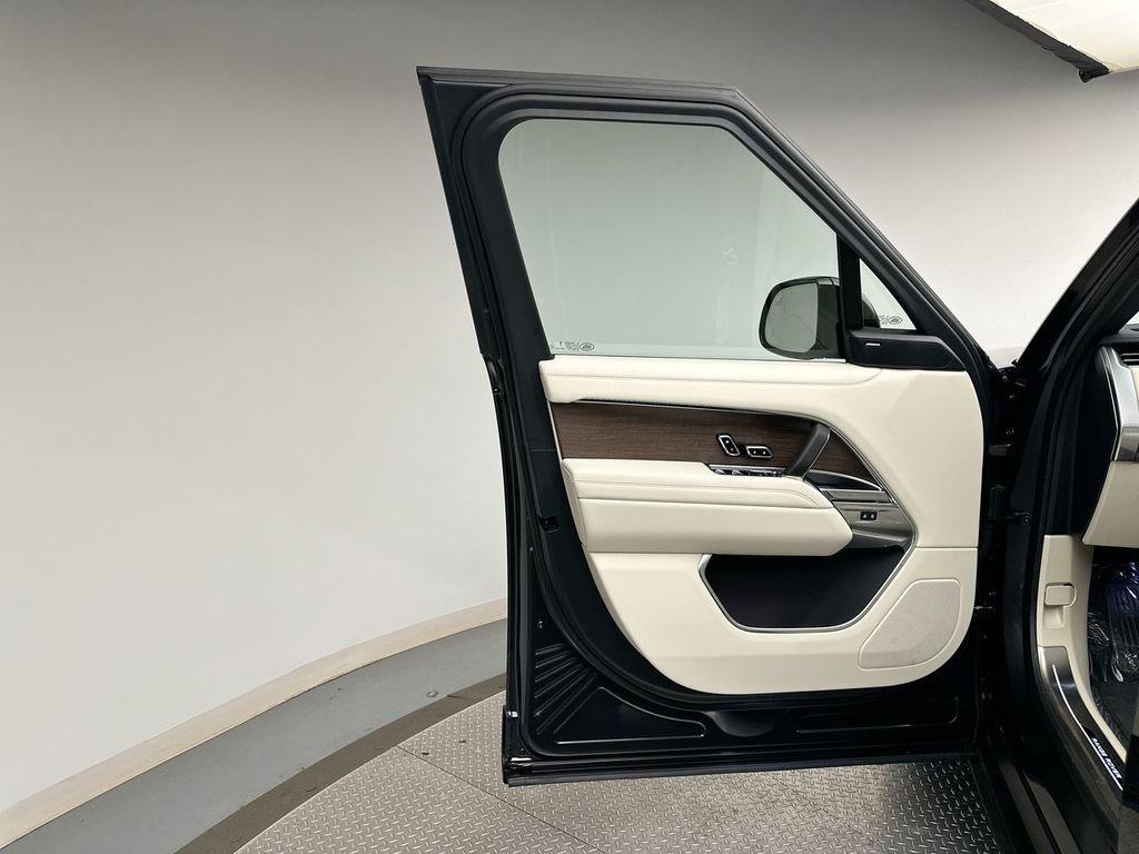 new 2025 Land Rover Range Rover car, priced at $129,350