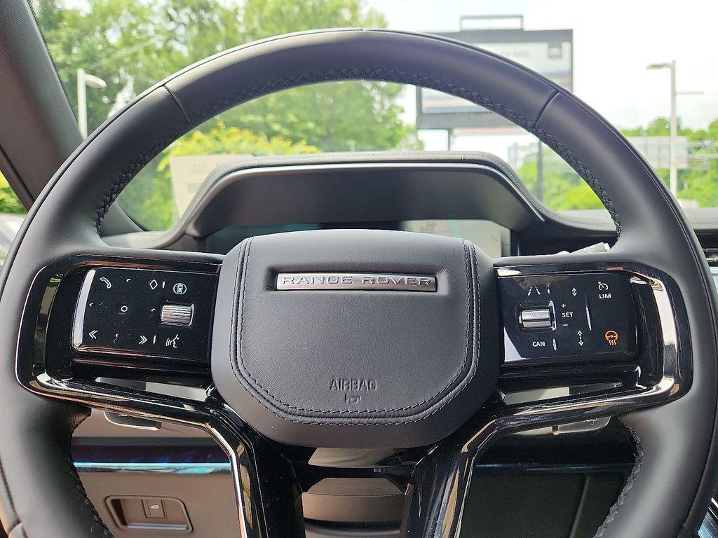 new 2025 Land Rover Range Rover Sport car, priced at $122,445