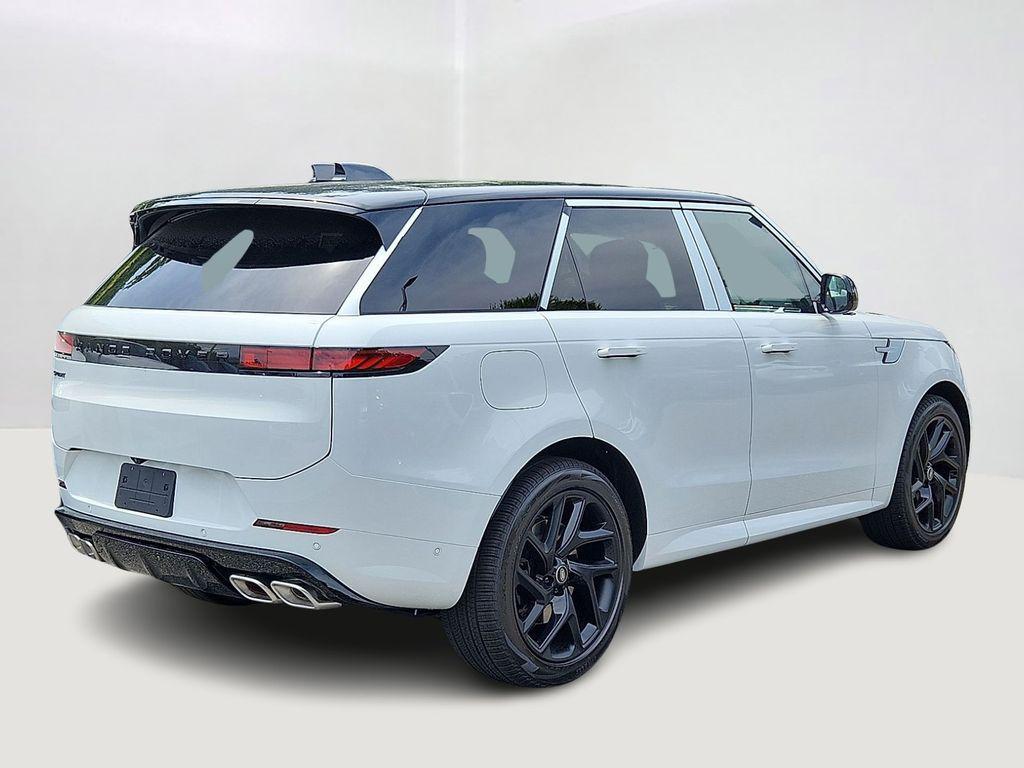 new 2025 Land Rover Range Rover Sport car, priced at $122,445