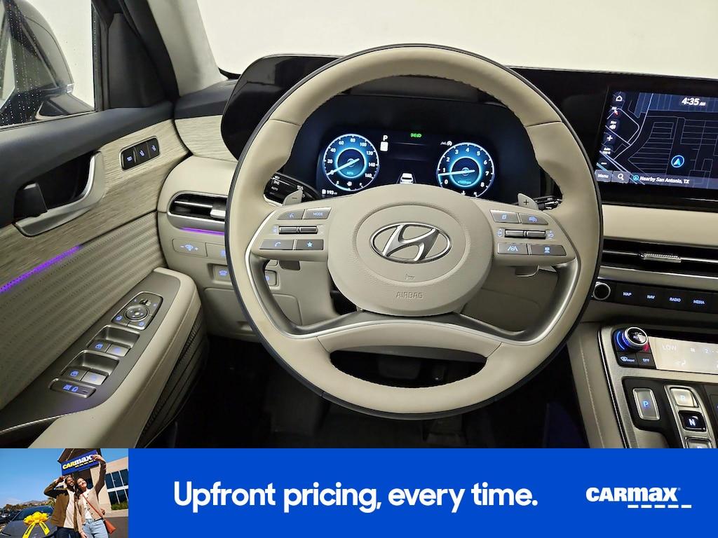 used 2024 Hyundai Palisade car, priced at $43,998