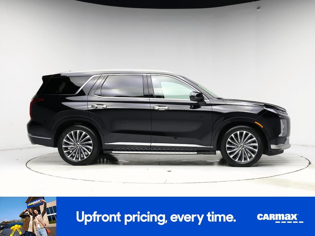 used 2024 Hyundai Palisade car, priced at $43,998