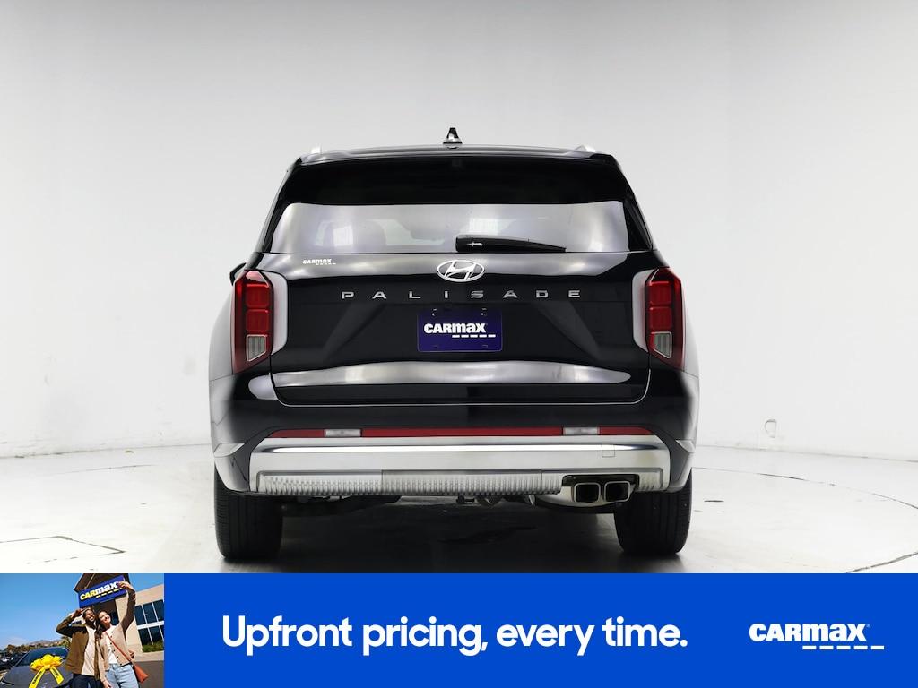 used 2024 Hyundai Palisade car, priced at $43,998