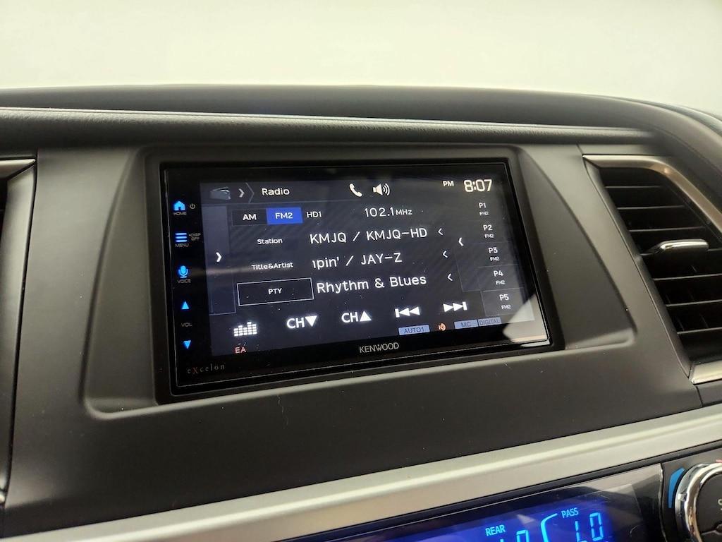 used 2014 Toyota Highlander car, priced at $20,998