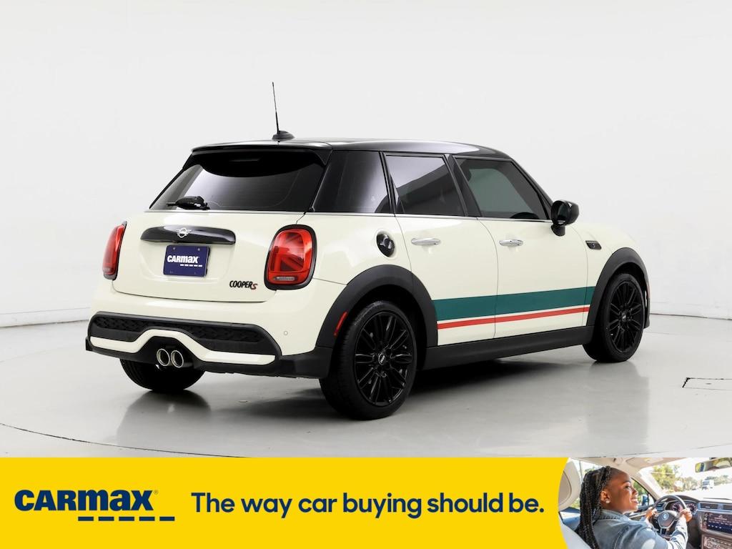 used 2022 MINI Hardtop car, priced at $23,998