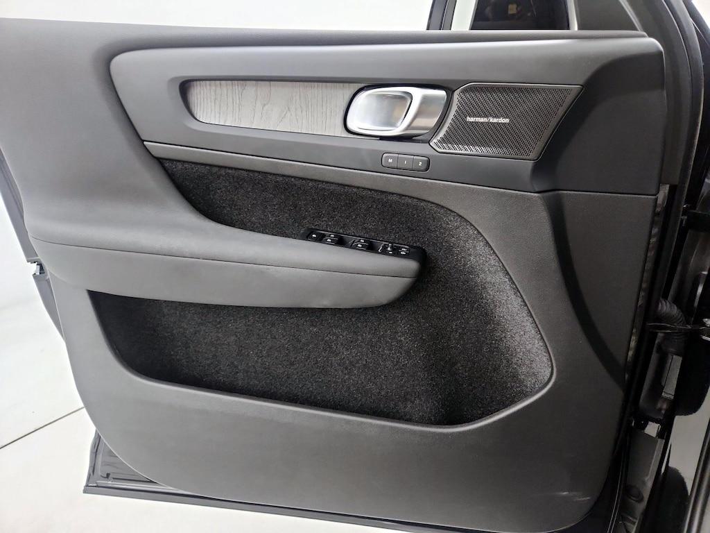used 2023 Volvo XC40 car, priced at $27,998