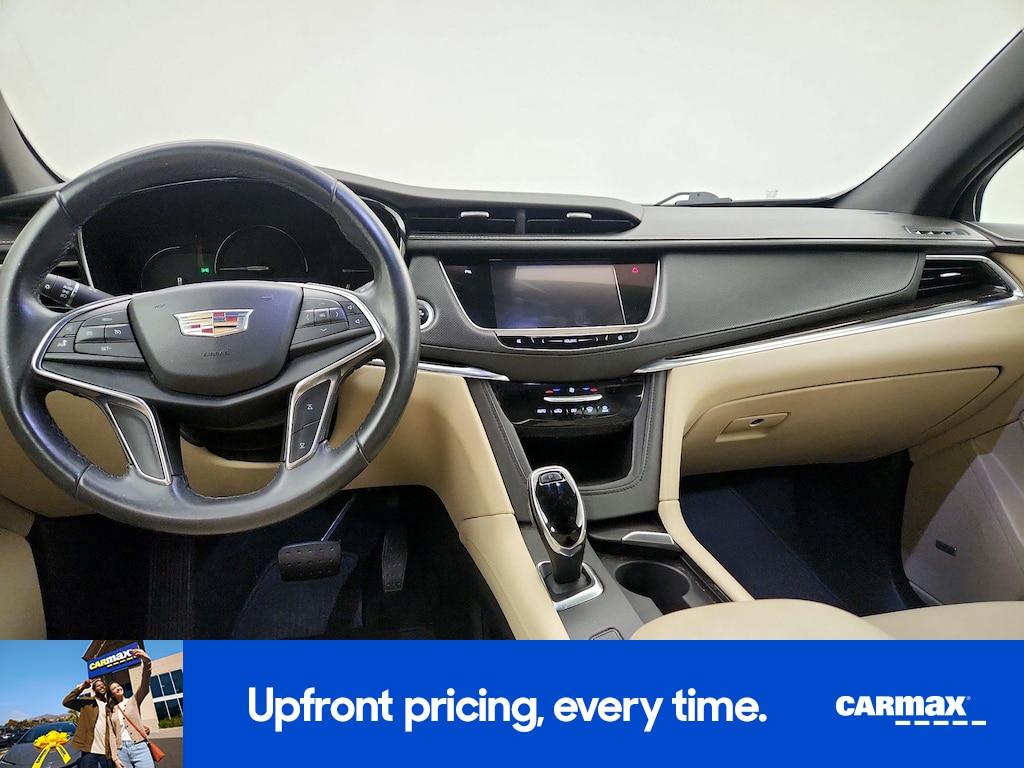 used 2018 Cadillac XT5 car, priced at $19,998
