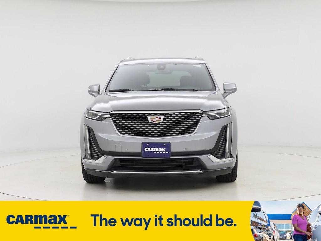 used 2023 Cadillac XT6 car, priced at $31,998