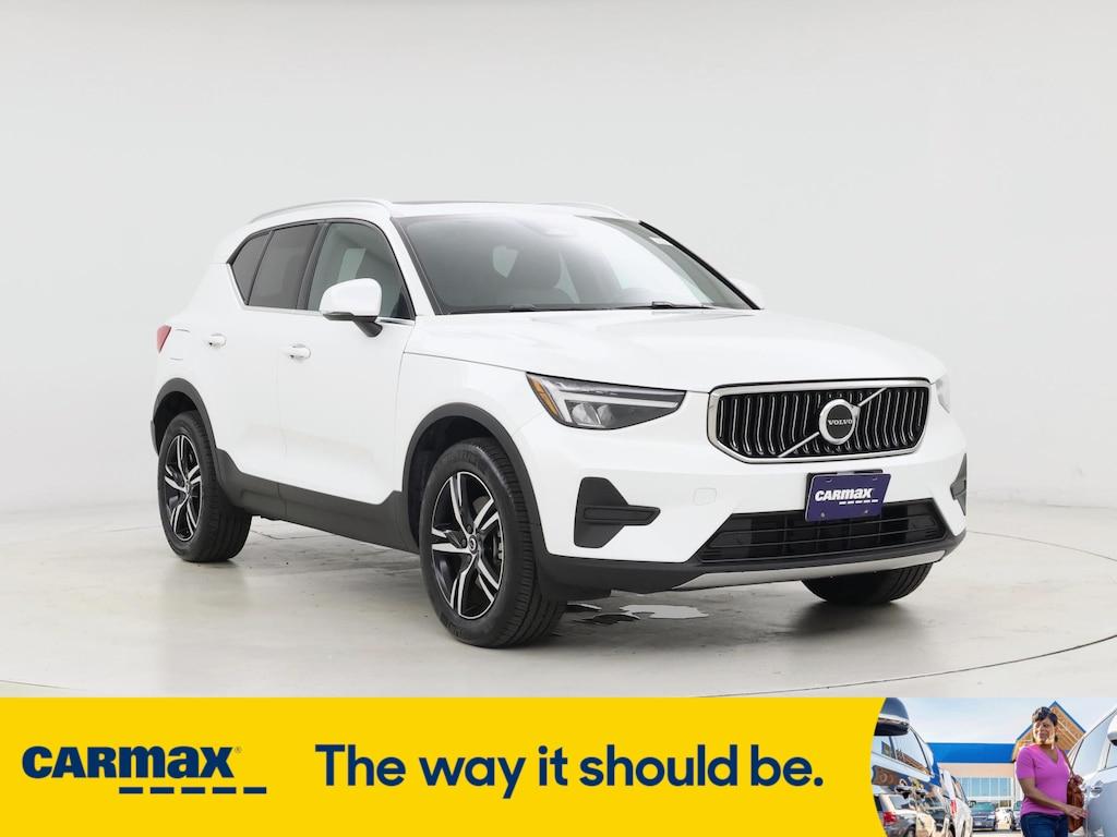 used 2025 Volvo XC40 car, priced at $31,998