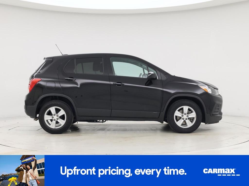 used 2022 Chevrolet Trax car, priced at $17,998