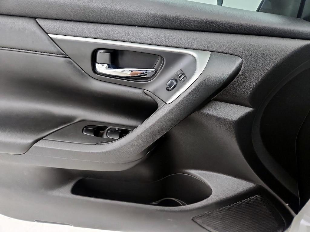 used 2015 Nissan Altima car, priced at $11,998