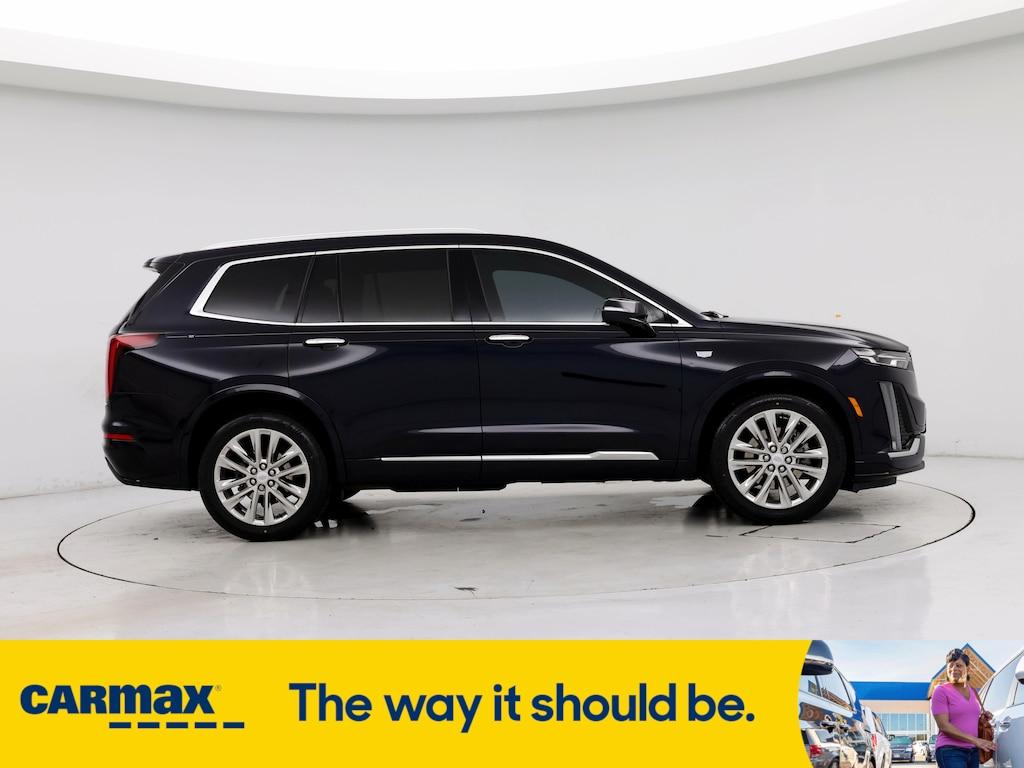 used 2022 Cadillac XT6 car, priced at $37,998