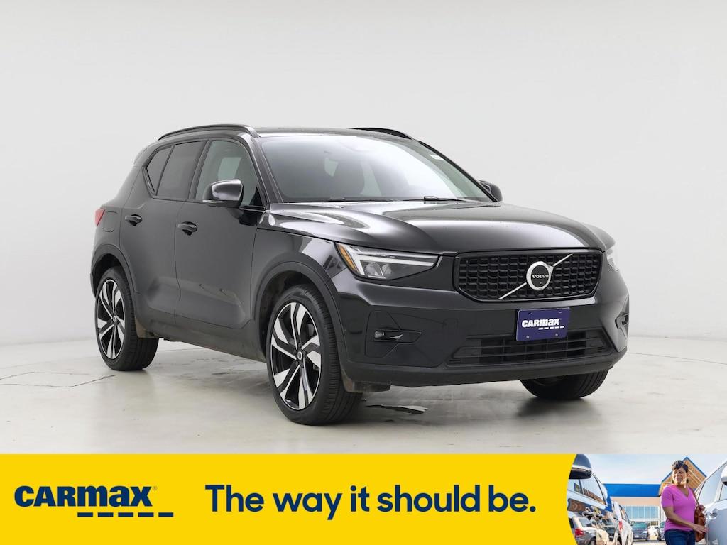 used 2025 Volvo XC40 car, priced at $31,998
