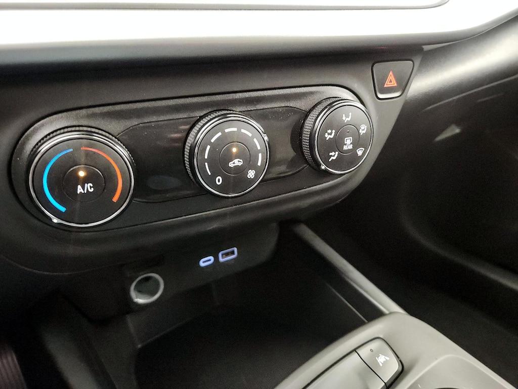 used 2024 Chevrolet Trax car, priced at $20,998