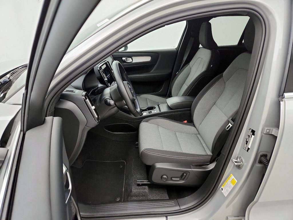 used 2025 Volvo XC40 car, priced at $31,998