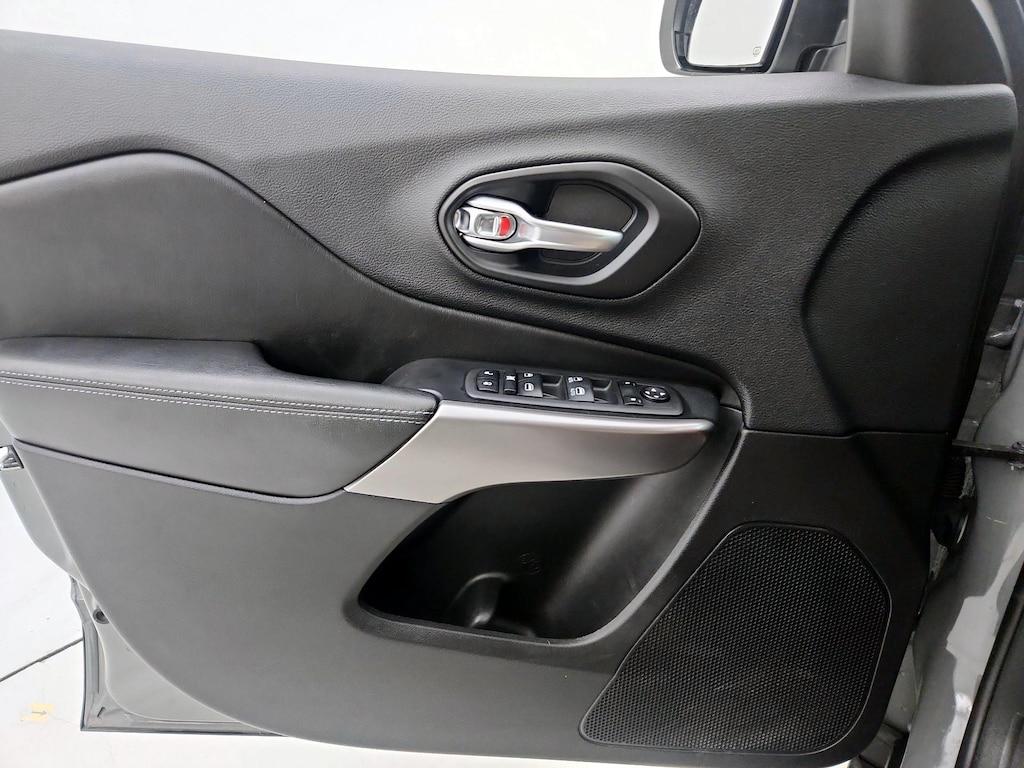 used 2019 Jeep Cherokee car, priced at $15,998