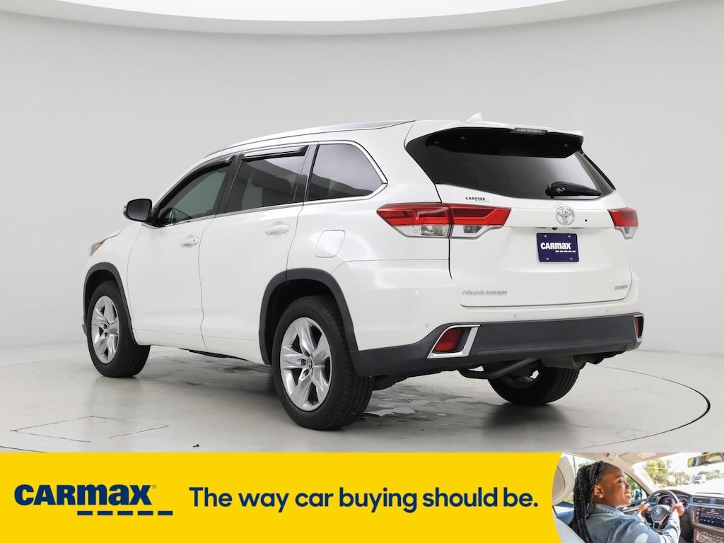 used 2017 Toyota Highlander car, priced at $29,998