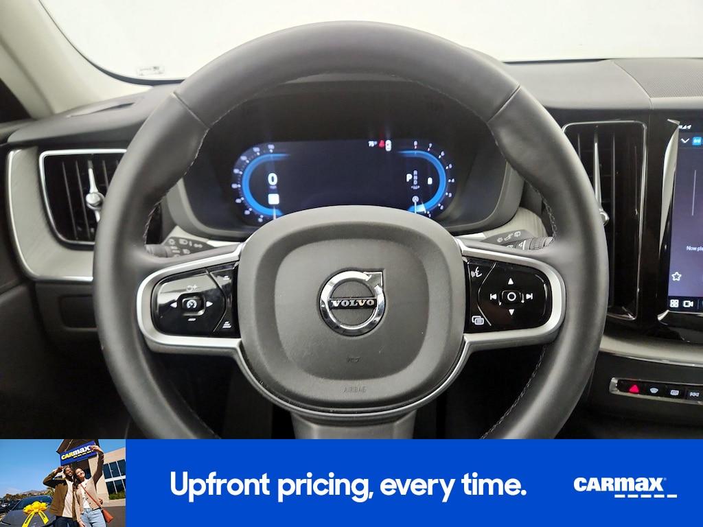 used 2025 Volvo XC60 car, priced at $35,998