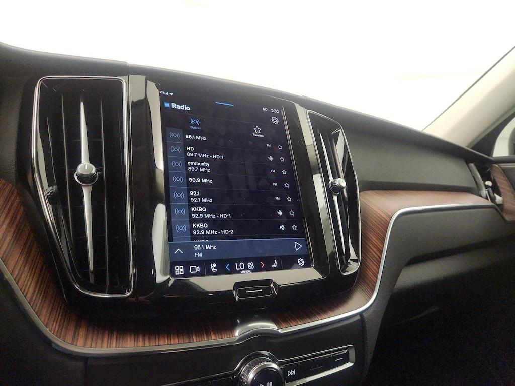 used 2023 Volvo XC60 car, priced at $40,998