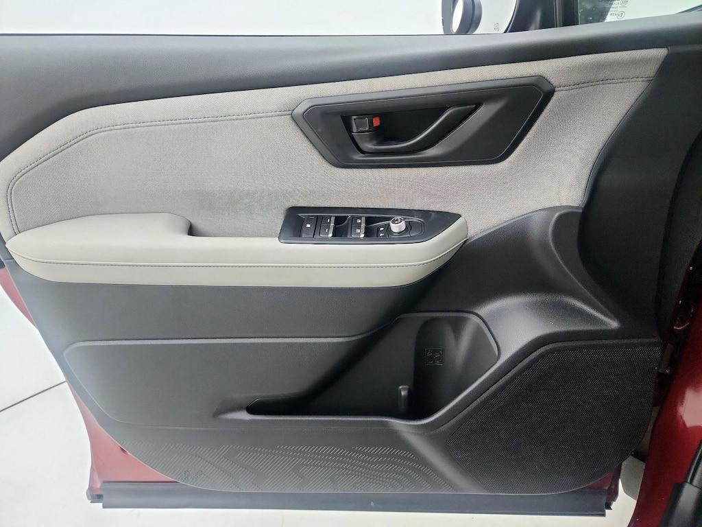 used 2025 Subaru Forester car, priced at $30,998