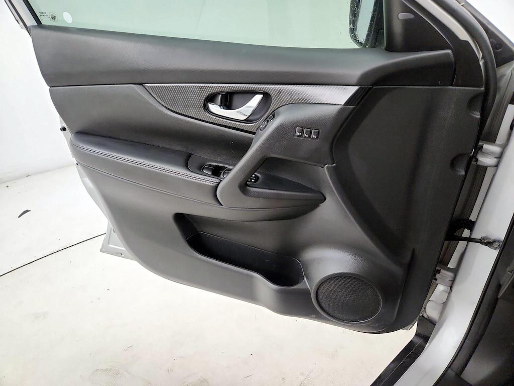 used 2017 Nissan Rogue car, priced at $15,998