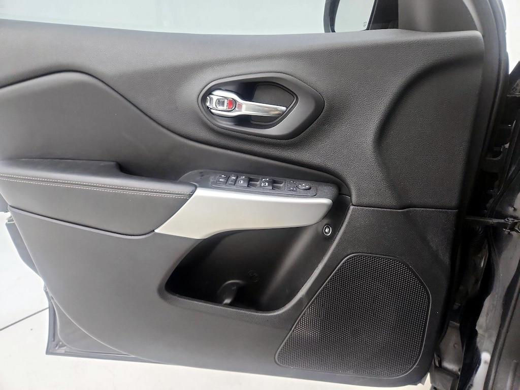 used 2018 Jeep Cherokee car, priced at $14,998