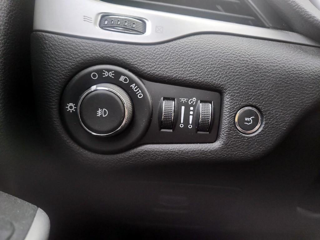 used 2018 Jeep Cherokee car, priced at $14,998