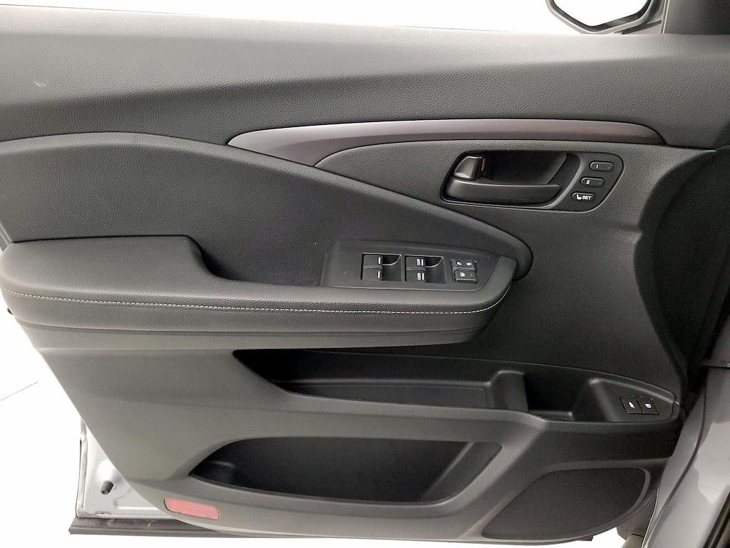 used 2024 Honda Passport car, priced at $34,998