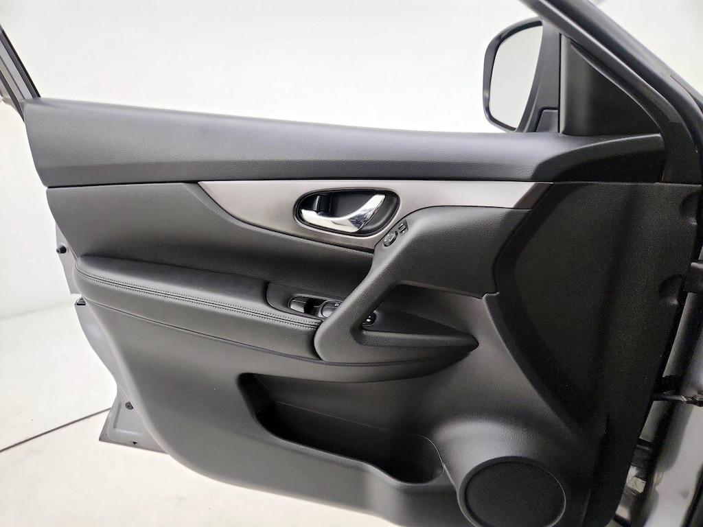 used 2015 Nissan Rogue car, priced at $12,599