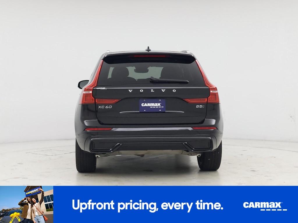 used 2025 Volvo XC60 car, priced at $34,998