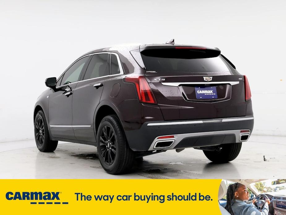 used 2021 Cadillac XT5 car, priced at $31,998