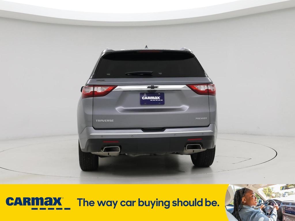 used 2021 Chevrolet Traverse car, priced at $35,998