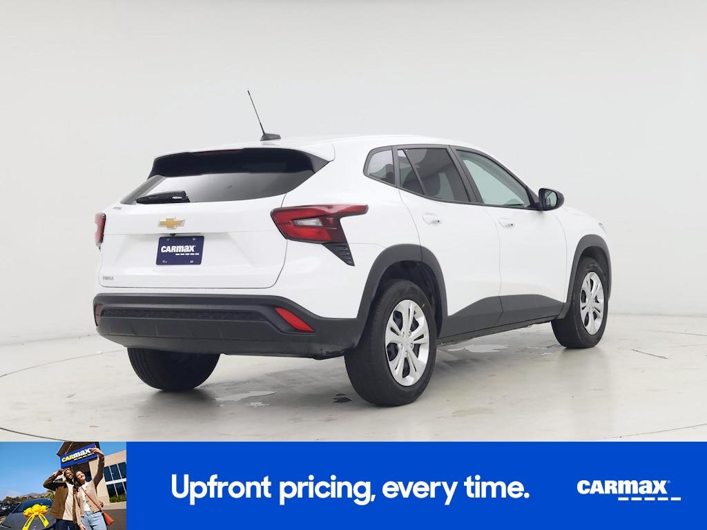 used 2024 Chevrolet Trax car, priced at $20,998