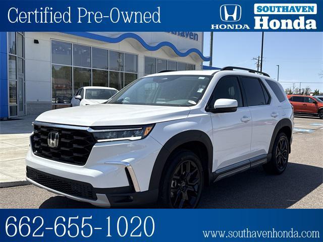 used 2025 Honda Pilot car, priced at $47,597