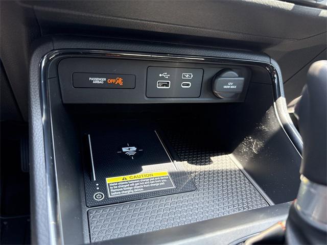 new 2025 Honda CR-V Hybrid car, priced at $38,003