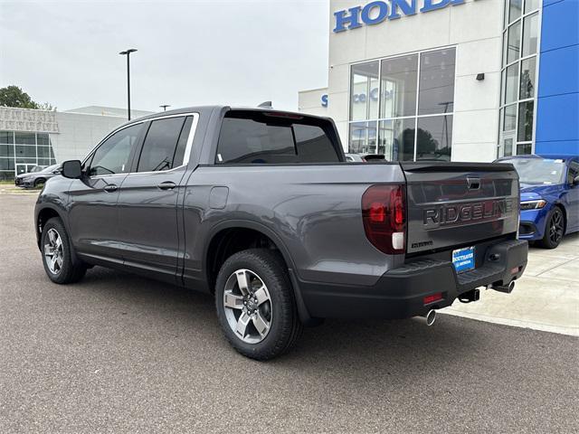new 2025 Honda Ridgeline car, priced at $41,995