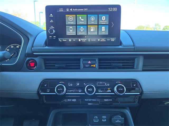 new 2025 Honda Pilot car, priced at $44,108