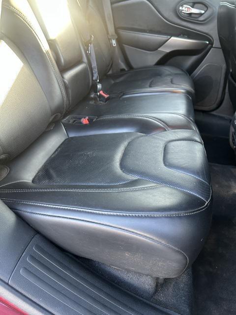 used 2020 Jeep Cherokee car, priced at $14,990