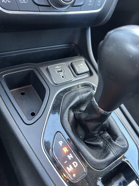 used 2020 Jeep Cherokee car, priced at $14,990