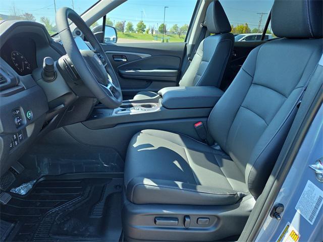 new 2025 Honda Ridgeline car, priced at $42,387