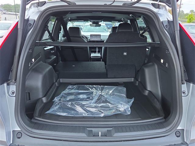 new 2026 Honda CR-V Hybrid car, priced at $43,700