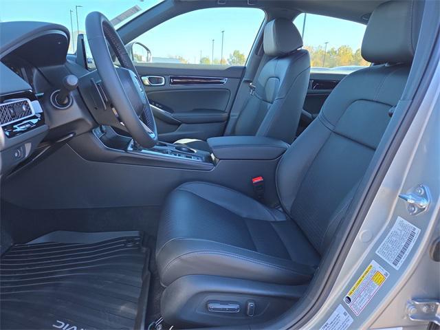 new 2026 Honda Civic Hybrid car, priced at $33,490