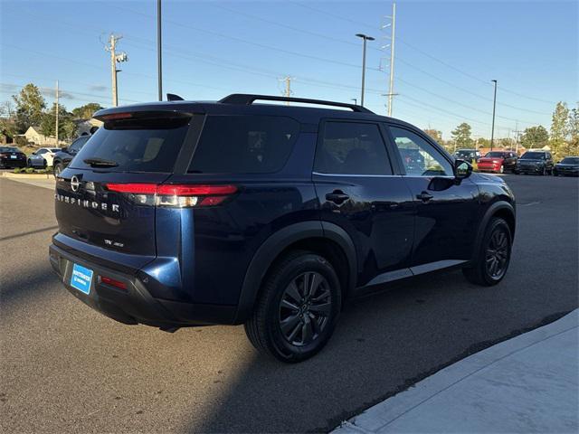 used 2022 Nissan Pathfinder car, priced at $28,800