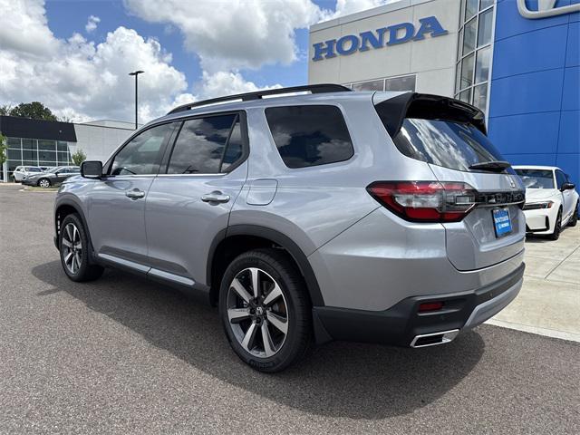 new 2025 Honda Pilot car, priced at $48,383