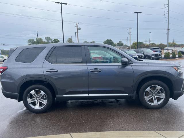 used 2024 Honda Pilot car, priced at $41,797