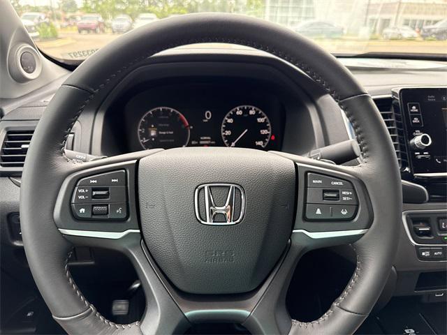 new 2025 Honda Ridgeline car, priced at $39,713