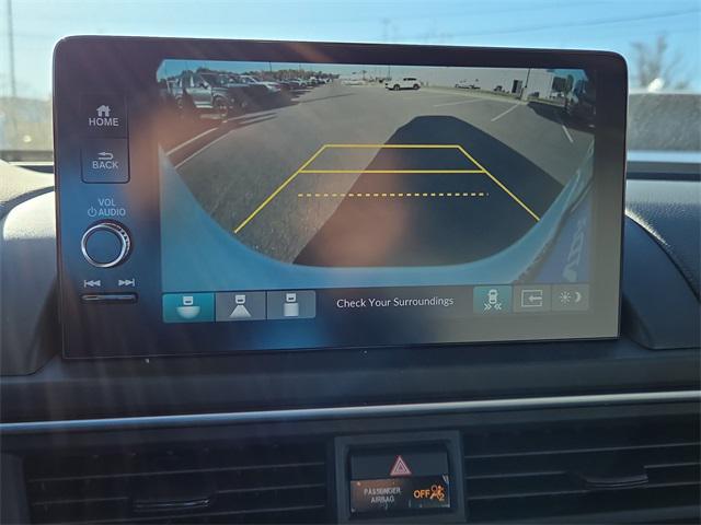 new 2025 Honda Pilot car, priced at $41,733