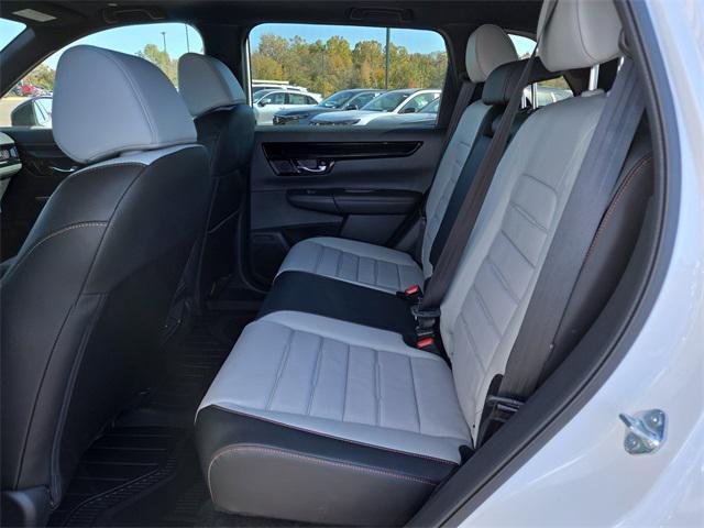 new 2026 Honda CR-V Hybrid car, priced at $44,155