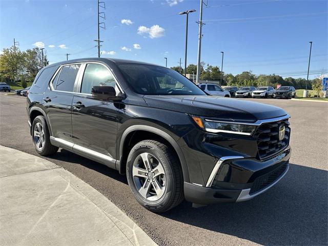 new 2025 Honda Pilot car, priced at $42,757