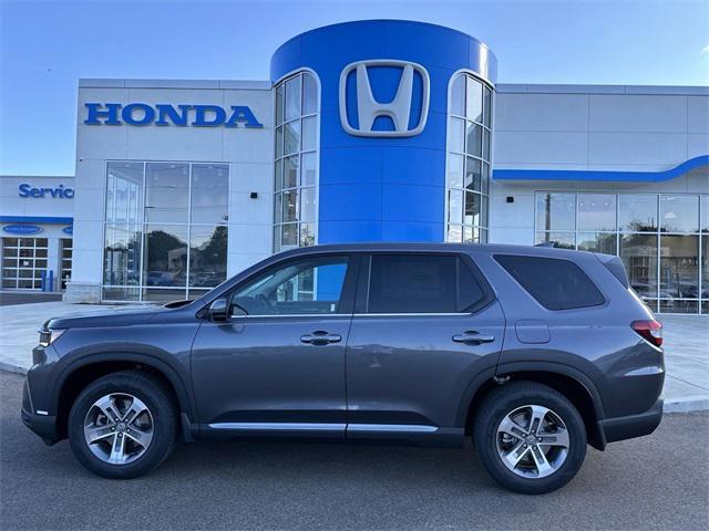 new 2025 Honda Pilot car, priced at $42,348