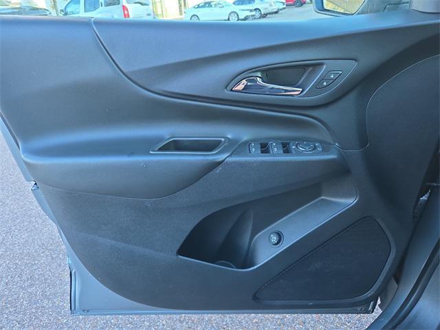 used 2023 Chevrolet Equinox car, priced at $22,290